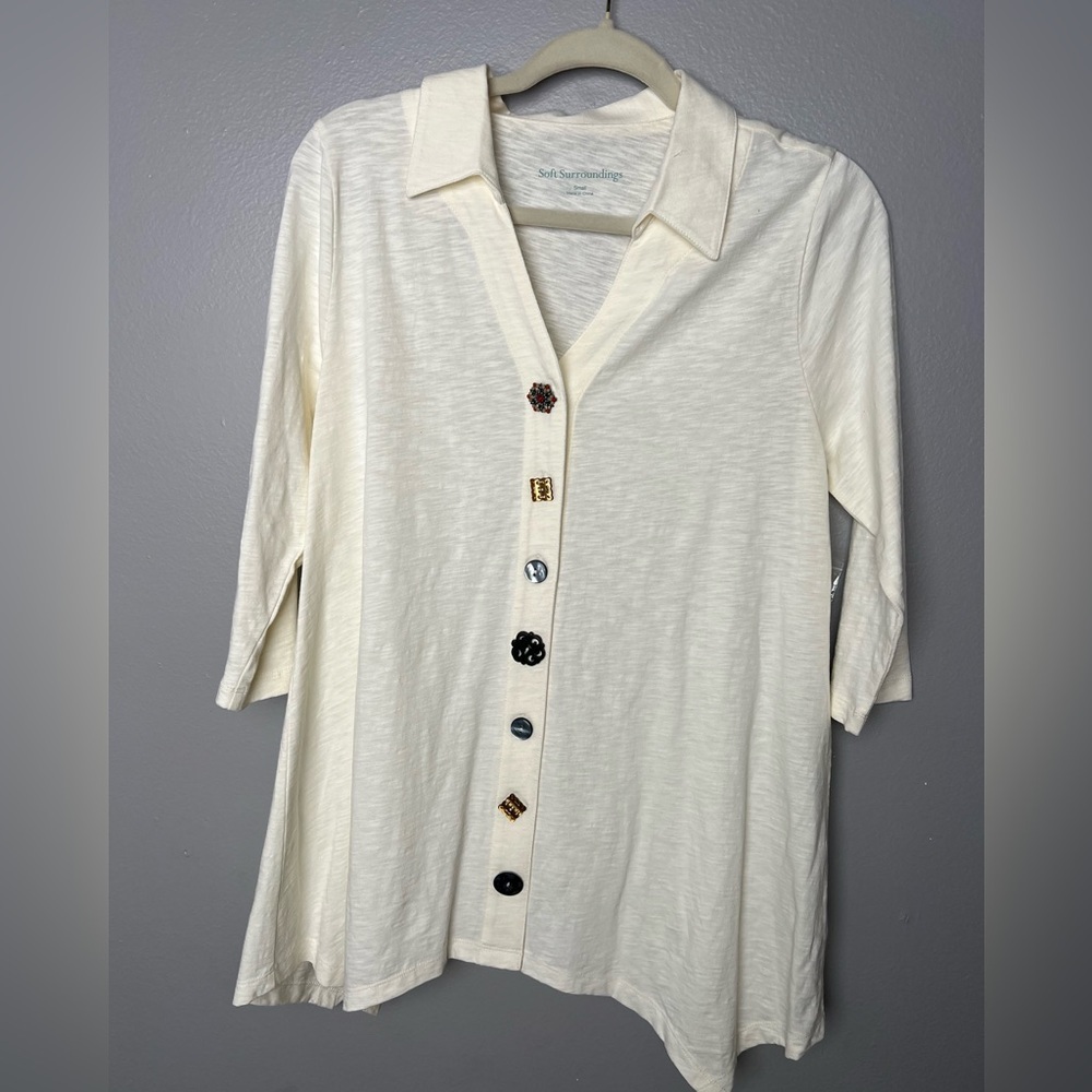NWT Soft Surroundings Danielle Button Top-‎ Small